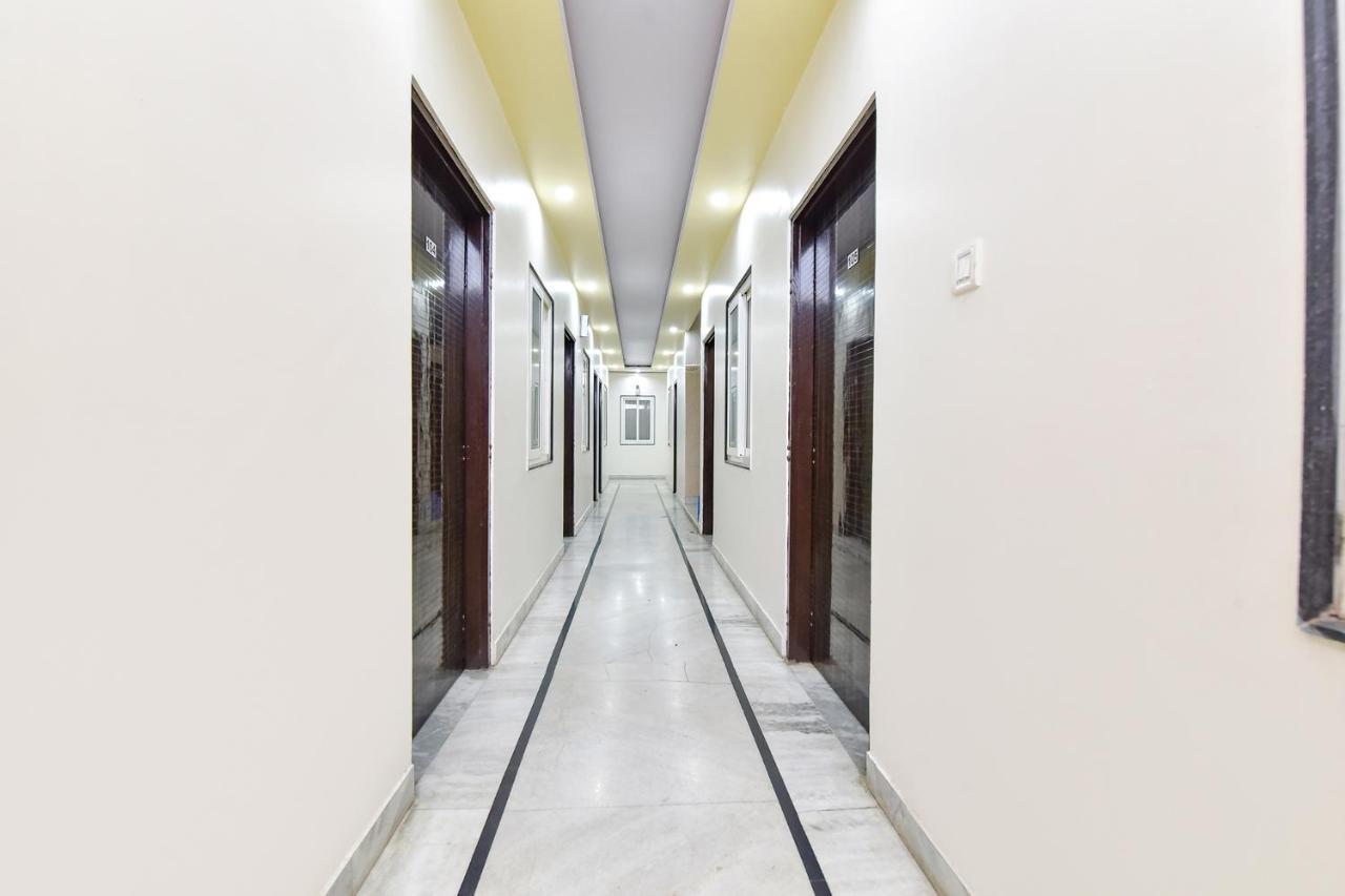 โอโย 37742 โฮเต็ล นันท์ พาเลซ Hotel ชัยปุระ ภายนอก รูปภาพ